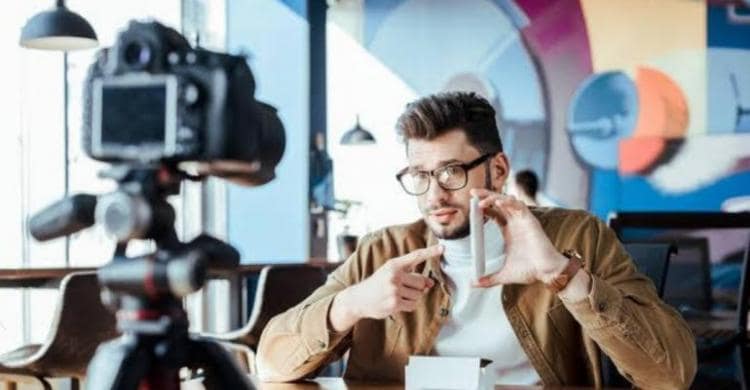 Yuk ketahui Tips Menggunakan Jasa Influencer untuk Marketing Yuk ketahui Tips Menggunakan Jasa Influencer untuk Marketing